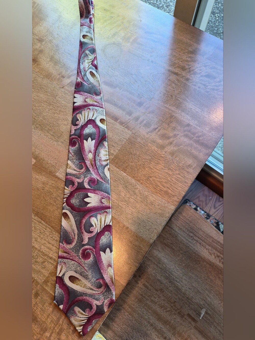 Vintage Karl Lagerfeld Silk Paisley Necktie Burgundy Mauve Champagne Gold